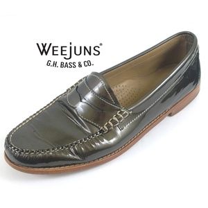 Weejuns | Woman's Size 11 Green Tone Casual Loafer